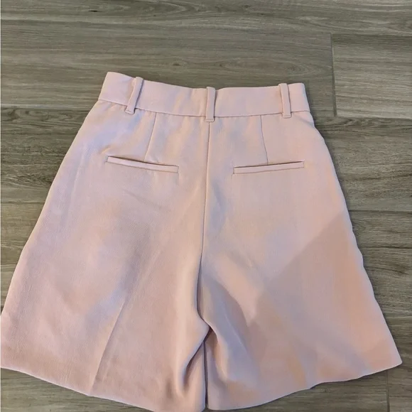 wilfred aritzia shorts - Picture 5 of 5